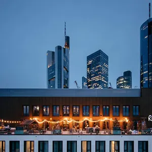 **** Hotel Ruby Louise Frankfurt Duitsland